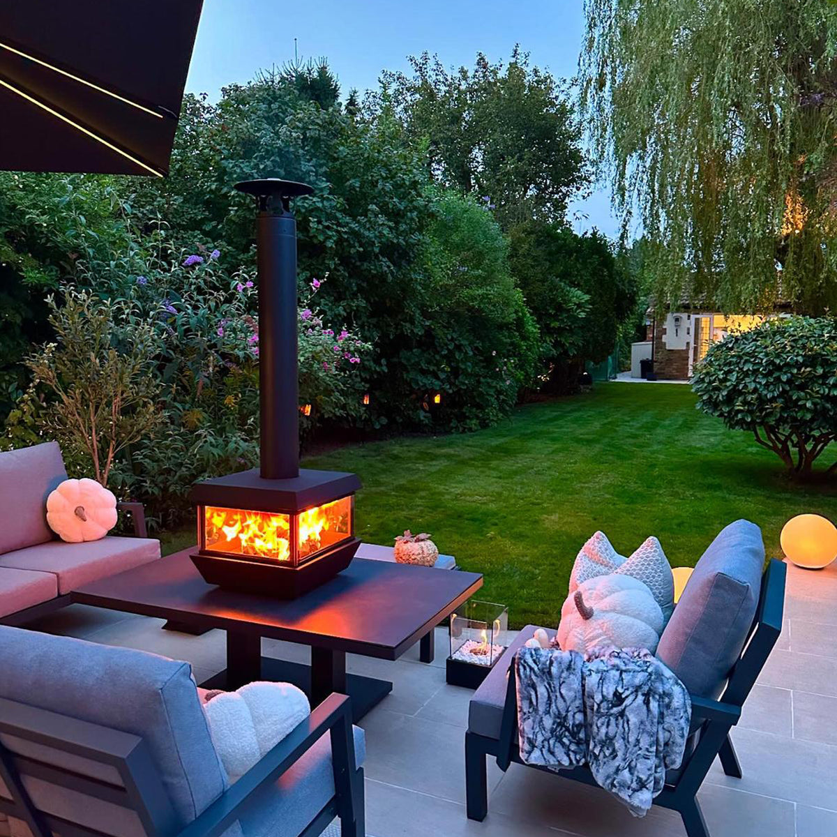 Table Top Garden Cube – Legend Fires