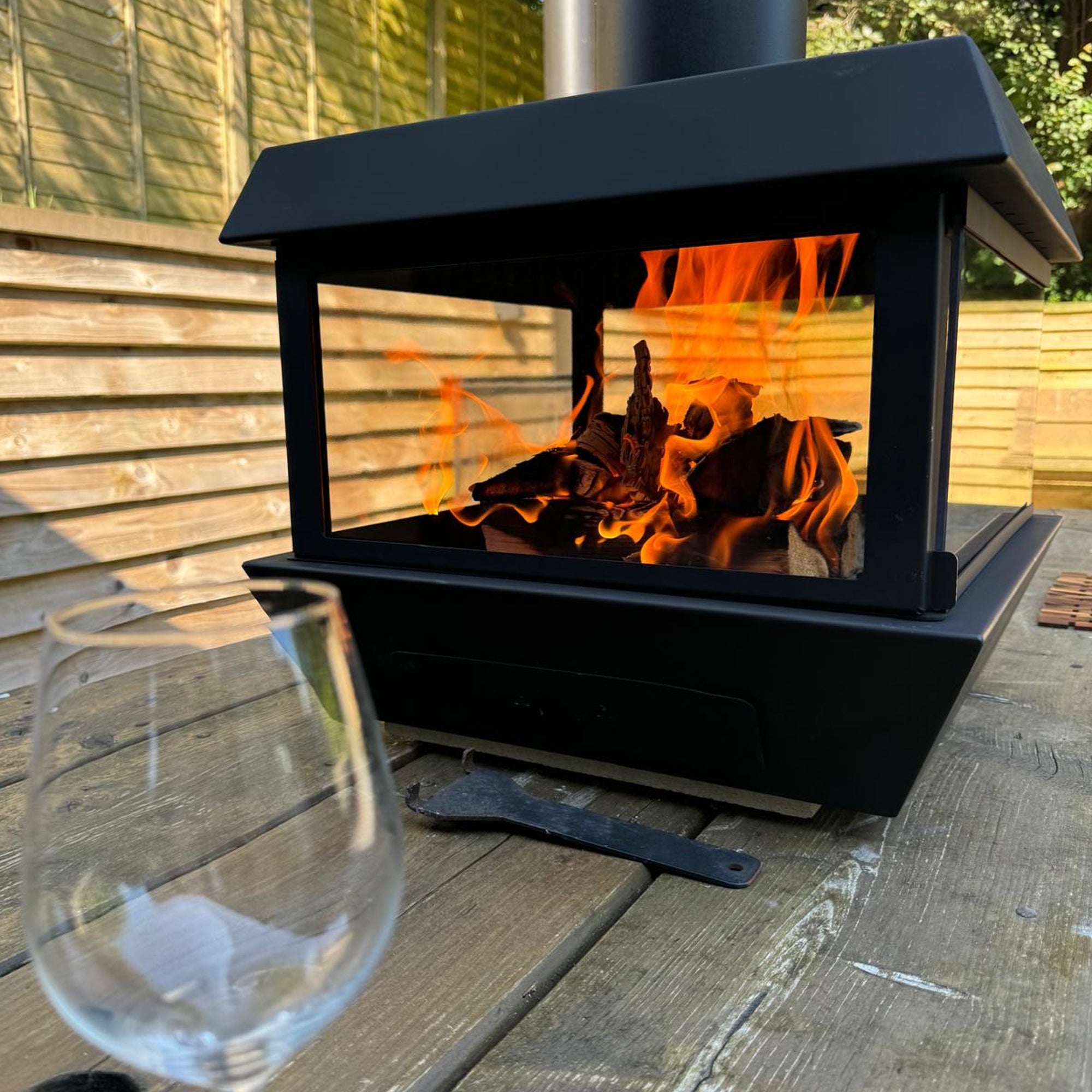 Table Top Garden Cube – Legend Fires