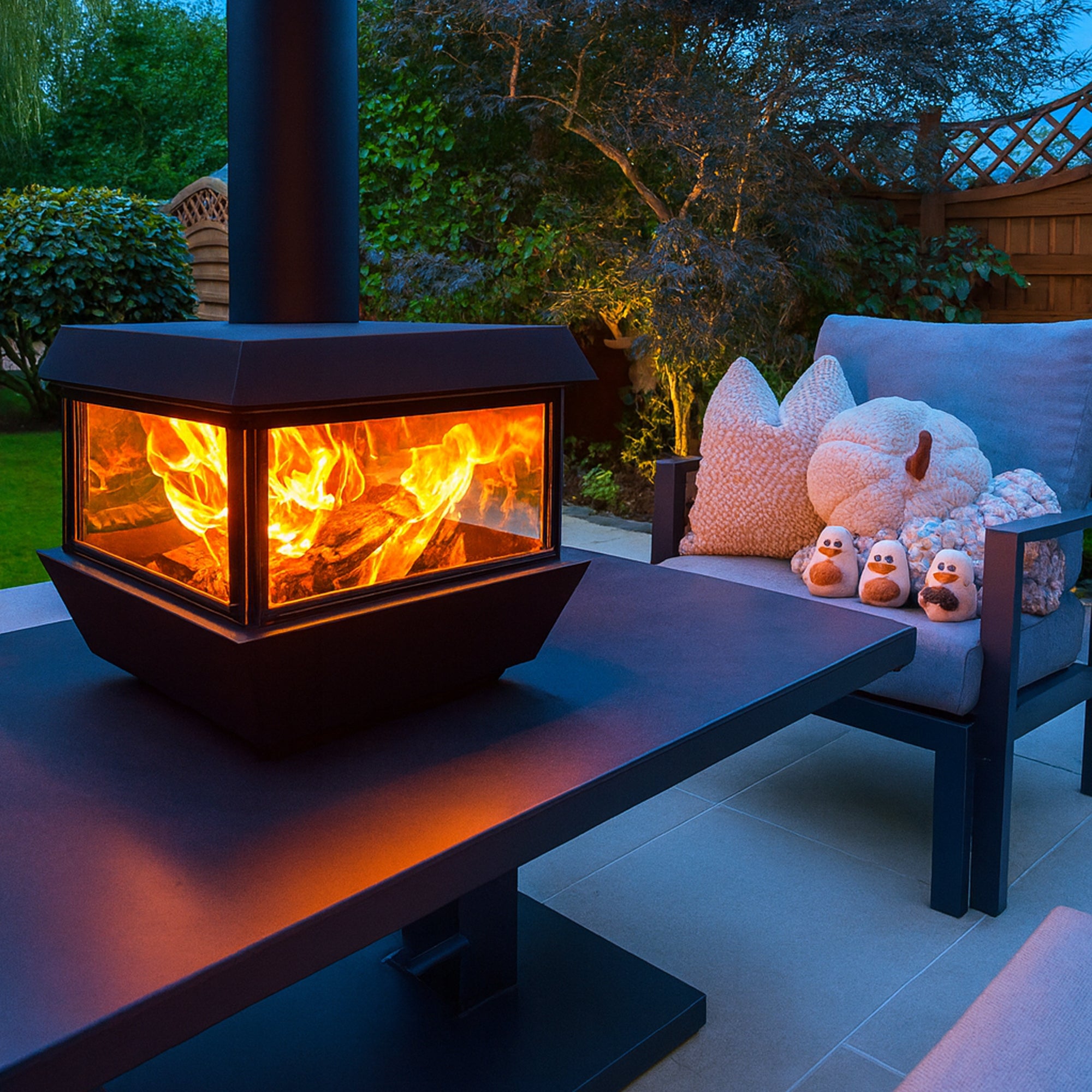 Table Top Garden Cube – Legend Fires